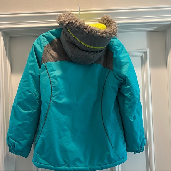 Girls ZeroXpoaur 3-in-1 heavyweight winter/snow  jacket. - Picture 5 of 10